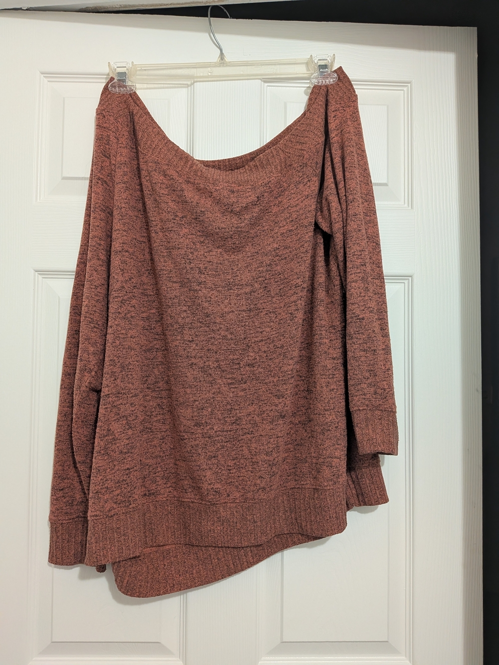 Torrid Off-the-Shoulder Sweater in Heathered Rust Size 3XL